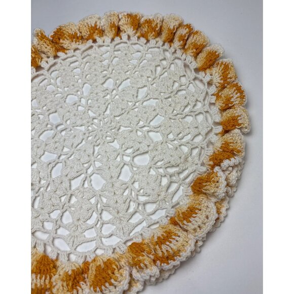 Handmade Crochet Lace Doily White & Yellow Gradient 13" Table Décor Vintage Char - Picture 7 of 15